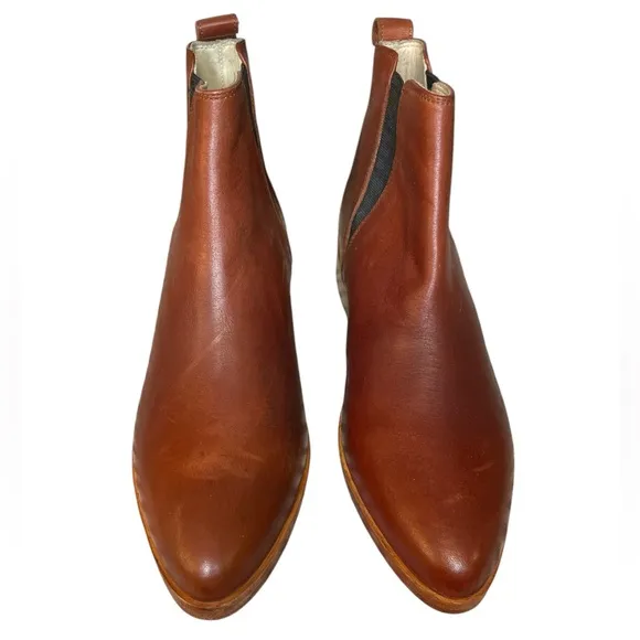 NIB Nisolo Eva Everyday Chelsea Boot in Brandy Women’s size 8