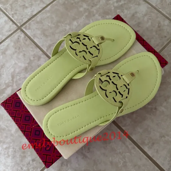 NIB Tory Burch Miller Size 8.5 Lime Leaf Embossed Leather Sandals Retail $198