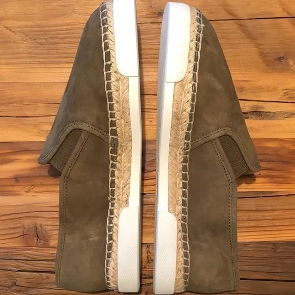 NIB Vince Camuto Suede Slip-On Sneaker Olive Khaki