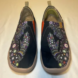 NICE!! UIN Slip On Canvas Artístic Paterns Loafers Men’s, Size 10