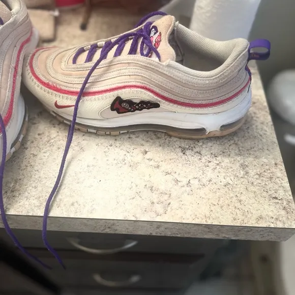 Nike airmax 97 “ Air Sprung Trainers Men’s 9.5 limited edition purple with pink