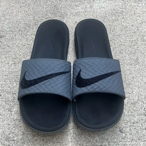 NIKE BENASSI SOLARSOFT SLIDES NOT JDI BLACKS GREYS COMFY