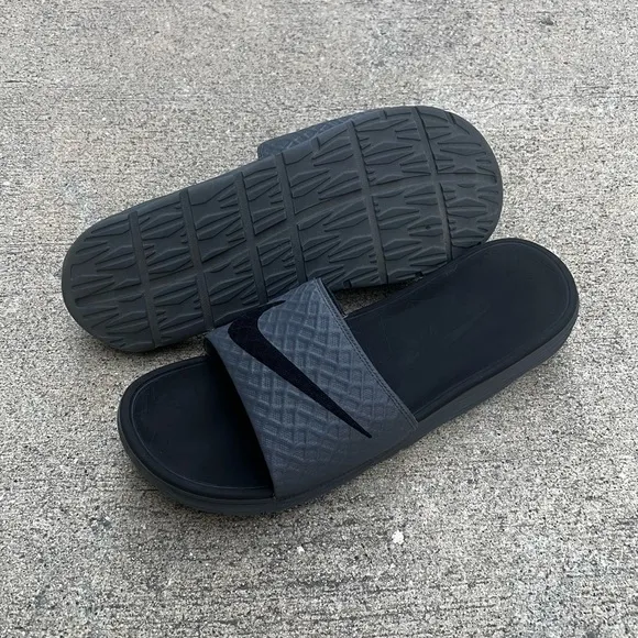 NIKE BENASSI SOLARSOFT SLIDES NOT JDI BLACKS GREYS COMFY