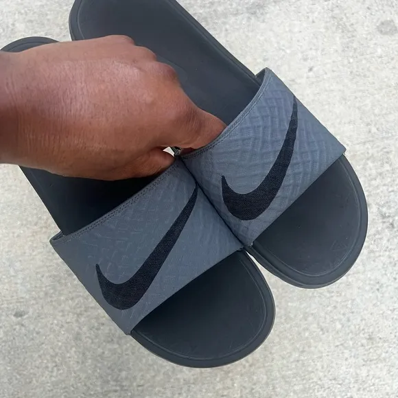 NIKE BENASSI SOLARSOFT SLIDES NOT JDI BLACKS GREYS COMFY
