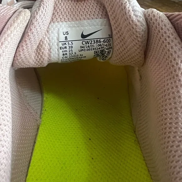 Nike CRATER IMPACT 'LIGHT SOFT PINK' Sneakers with Chunky Sole Size 8