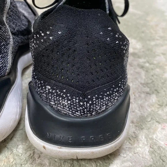 Nike Free Run Flyknit Men’s 2018 Road Running Shoe