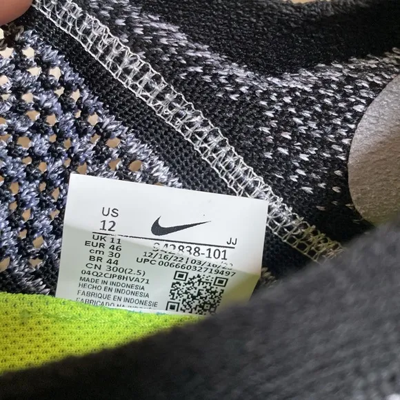 Nike Free Run Flyknit Men’s 2018 Road Running Shoe