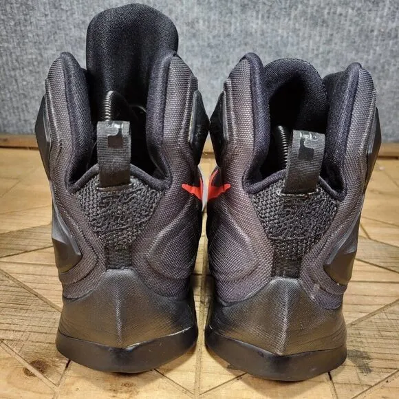Nike LeBron 13 On Court , 2016 ~ Mens Size 11.5 Gray Black Basketball Sneakers