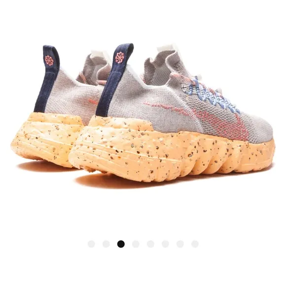 Nike Space Hippie 01 in Melon‎ Tint