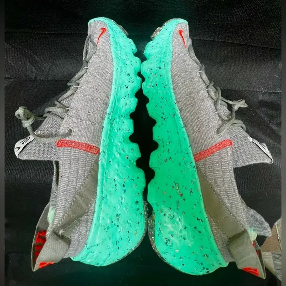 Nike Space Hippie 04 Green Glow CZ6398-020 Mens Shoes Size 11