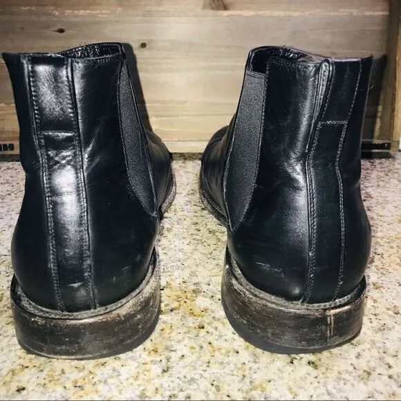 Nisolo Black Leather Chelsea Boots