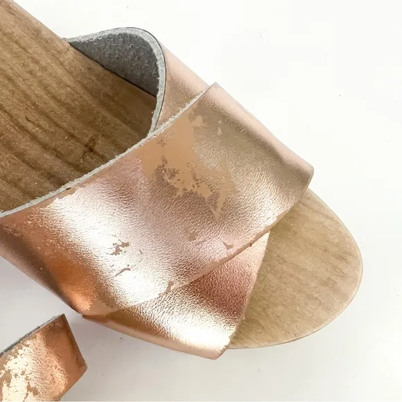 No. 6 Store Coco Cross Front Rose Gold Sandals Clogs