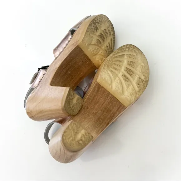 No. 6 Store Coco Cross Front Rose Gold Sandals Clogs