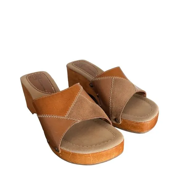 No Boundaries Women's Brown Sandals