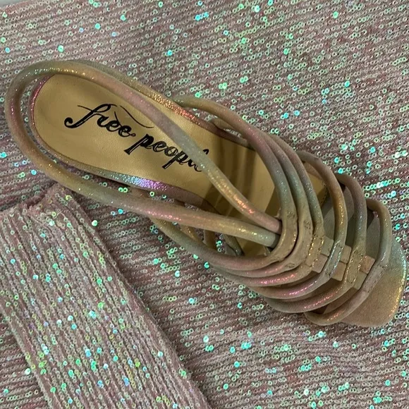 NWOB $158 Free People Metallic Sheen Leather Sandals