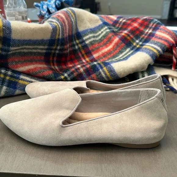 NWOB Birdies The Heron Taupe/greige ballet flats suede size 9