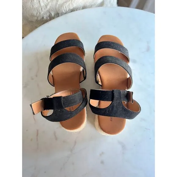 NWOT American Eagle Black Suede Chunky Jute Platform Wedge Sandals