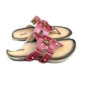 NWOT Earth leather regal red sandals size 9