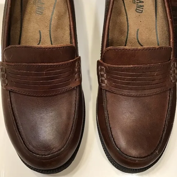 NWOT Eastland Newbury Penny Loafer Heeled Genuine Leather Shoe Brown SZ6
