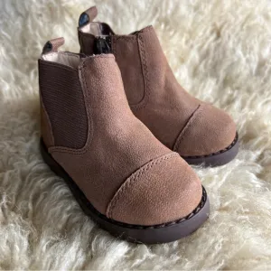 NWOT Janie and Jack Leather Side Zip Chelsea Boots
