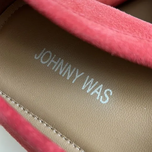 NWOT Johnny Was Vivian Moccasins Pink Suede Floral Embroidered Shoe Flats