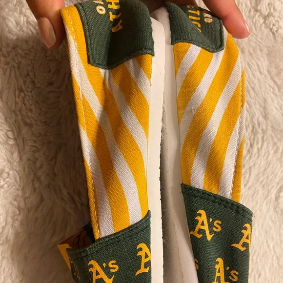 NWOT Oakland Athletics baseball stripes canvas loafers shoes flats size L (9-10)