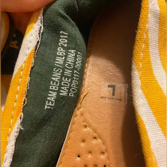 NWOT Oakland Athletics baseball stripes canvas loafers shoes flats size L (9-10)
