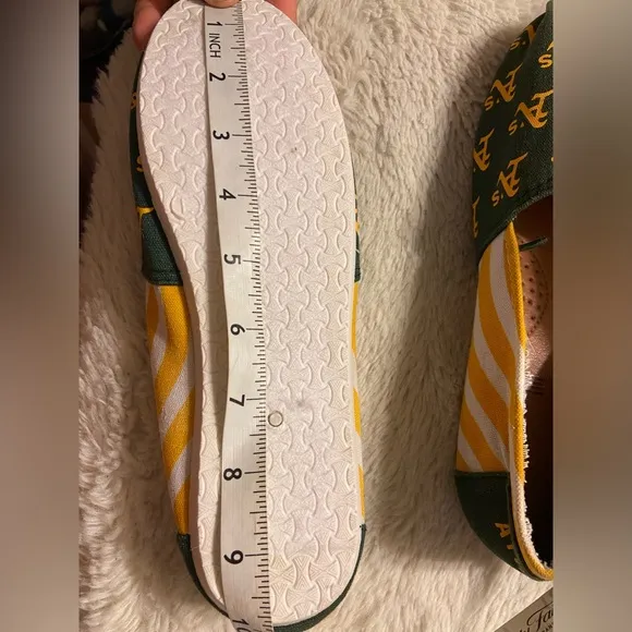 NWOT Oakland Athletics baseball stripes canvas loafers shoes flats size L (9-10)