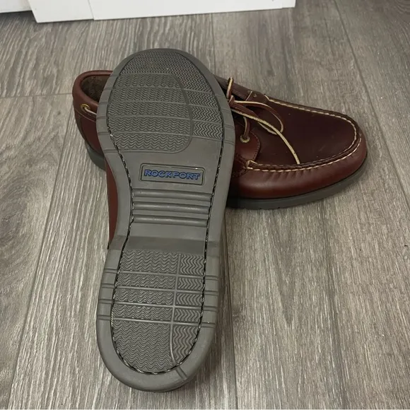 NWOT Rockport Men’s Brown Leather Loafers Size 12W New Without Teg