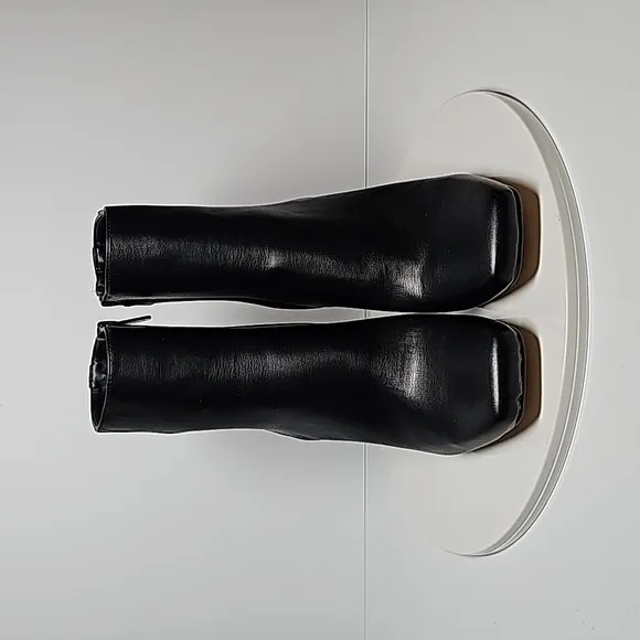 NWOT Sam Edelman Circus Emma Booties Heel Ankle Boots Square Toe Faux Black 7.5