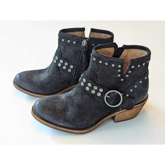 NWOT Sofft Allene II Suede Leather Black Studded Cowboy Boots Bootie Side Zip 6M