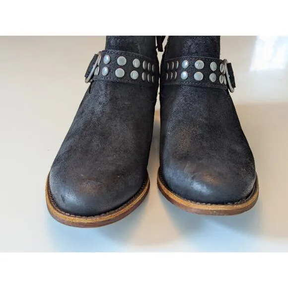 NWOT Sofft Allene II Suede Leather Black Studded Cowboy Boots Bootie Side Zip 6M