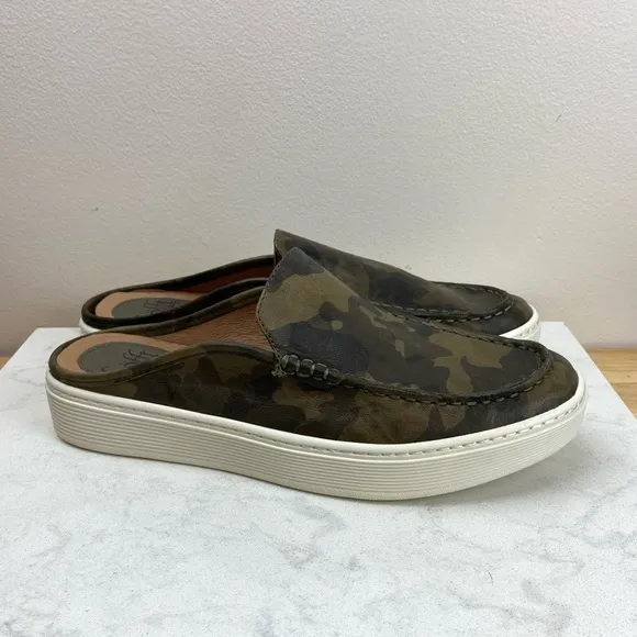 NWOT SOFFT Somers Moc Camo Slip On Sneaker Mules Leather
