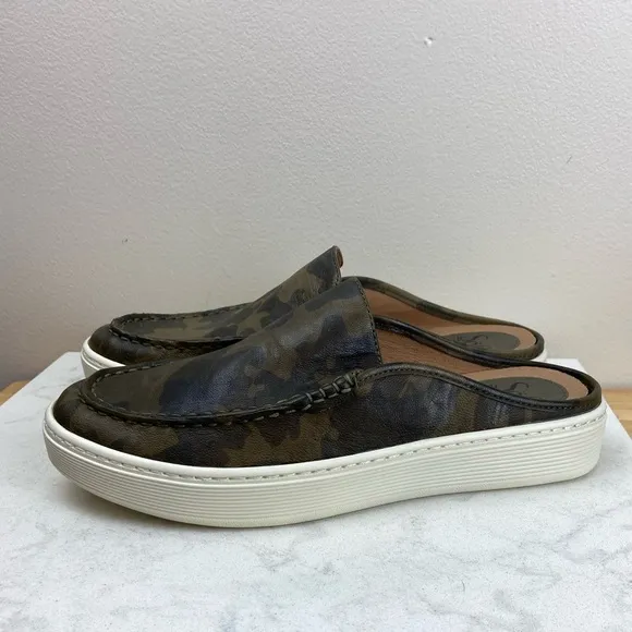NWOT SOFFT Somers Moc Camo Slip On Sneaker Mules Leather