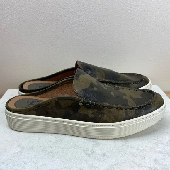 NWOT SOFFT Somers Moc Camo Slip On Sneaker Mules Leather