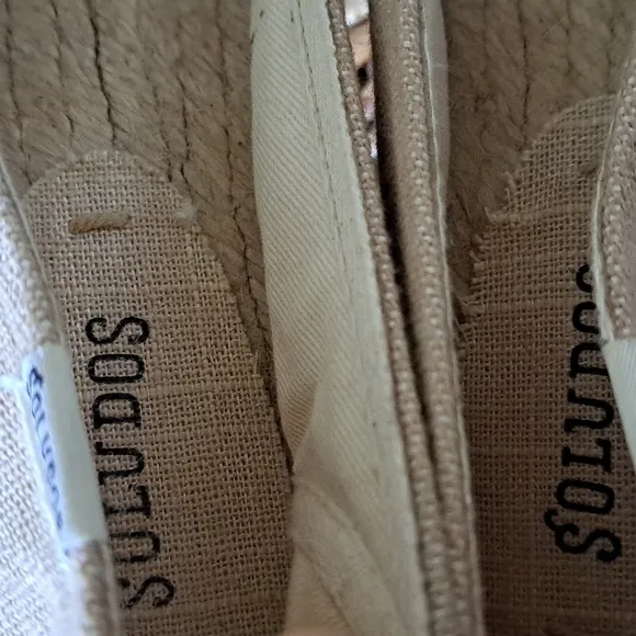 NWOT Soludos Womens Flat Tan Canvas Espadrille Loafers Palm Tree Embroidered S-9