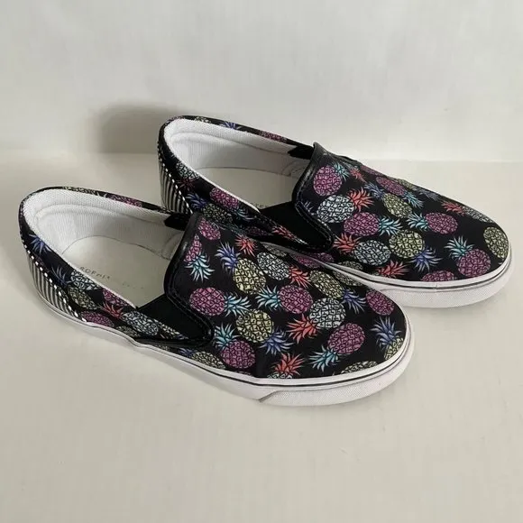 NWOT Sophia Webster Adele Pineapple Print Slip-On Sneaker 7 Black/Multi Canvas