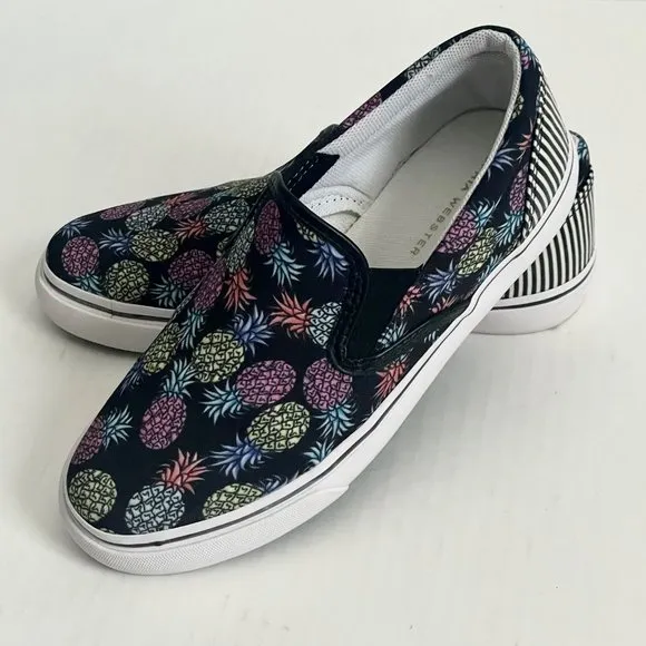 NWOT Sophia Webster Adele Pineapple Print Slip-On Sneaker 7 Black/Multi Canvas