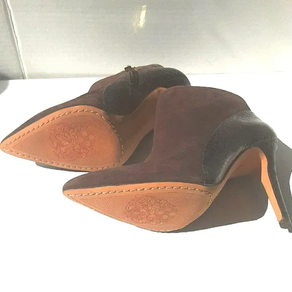 NWOT VINCE CAMUTO Kasi Leather &amp; Suede Ankle Boots