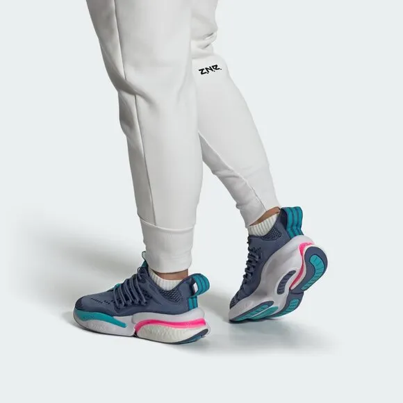 NWT Adidas AlphaBoost V1 Sneakers Women's 10 Crew Blue Lucid Pink