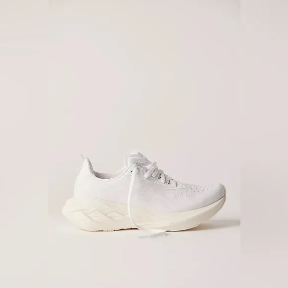NWT Asics Novablast Sneakers