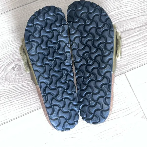 NWT Birkenstock sherling Lined oiled leather Slide Sandals