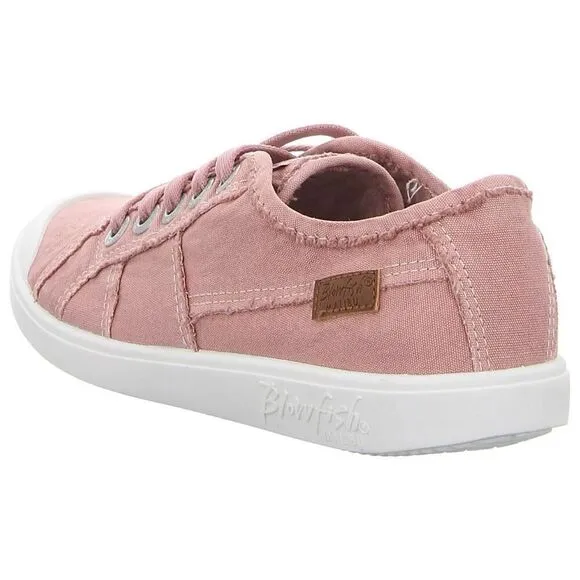 NWT Blowfish Malibu Vesper 7.5 Dusty Pink Distressed Stitched Cushioned Sneakers