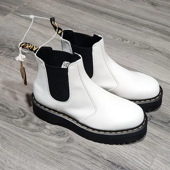 NWT Dr Martens 2976 White Smooth Leather Quad Boots