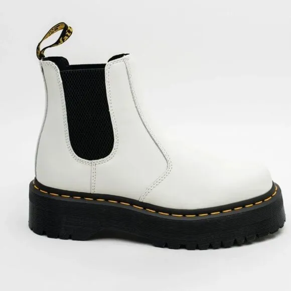 NWT Dr Martens 2976 White Smooth Leather Quad Boots