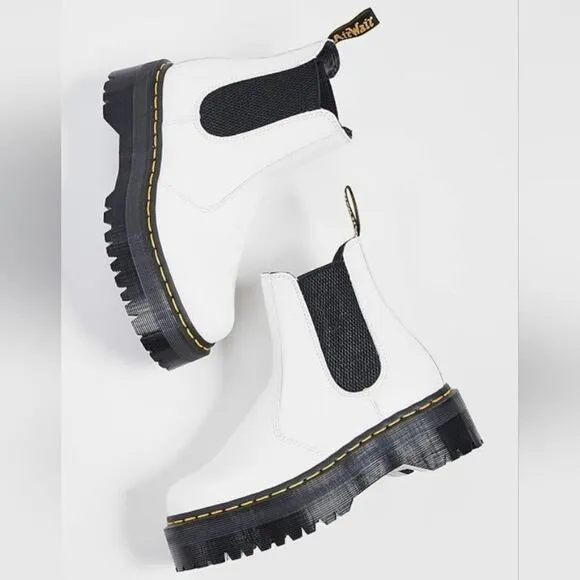NWT Dr Martens 2976 White Smooth Leather Quad Boots