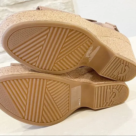 NWT Earth Khaya Kella Leather Platform Sandals Sapphire Taupe 8