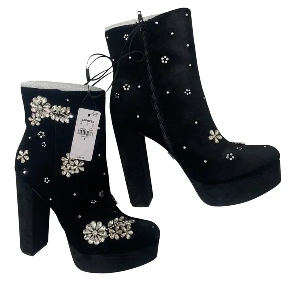 NWT Express Elegant Velvet Gem Embellished Side Zip Platform Ankle Boots Black 9