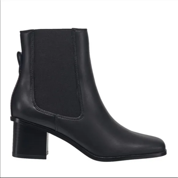 NWT FRENCH CONNECTION CHRISSY CHELSEA BOOTS 8.5