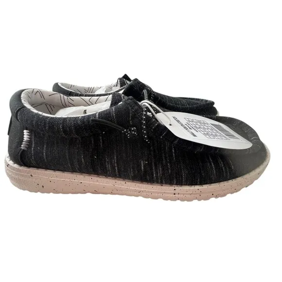 NWT Hey Dude Youth Wally Black Stretch Slip On Loafers in size youth 6